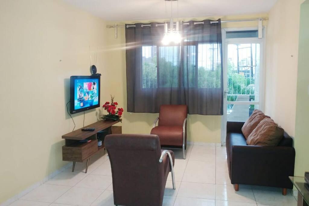 Edificio Atalaia Tambau Suite E Quarto Com Banheiro Exclusivo - Joao Pessoa — Photos 1